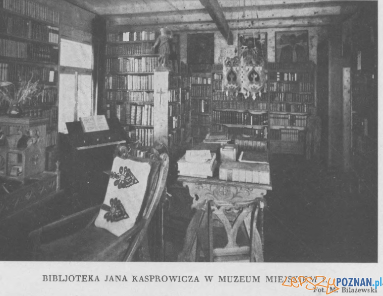 Biblioteka Kasprowicza w Poznaniu Foto: Ksiąga pamiątkowa nakładem Magistratu 1930 r Biblioteka Kasprowicza w Poznaniu